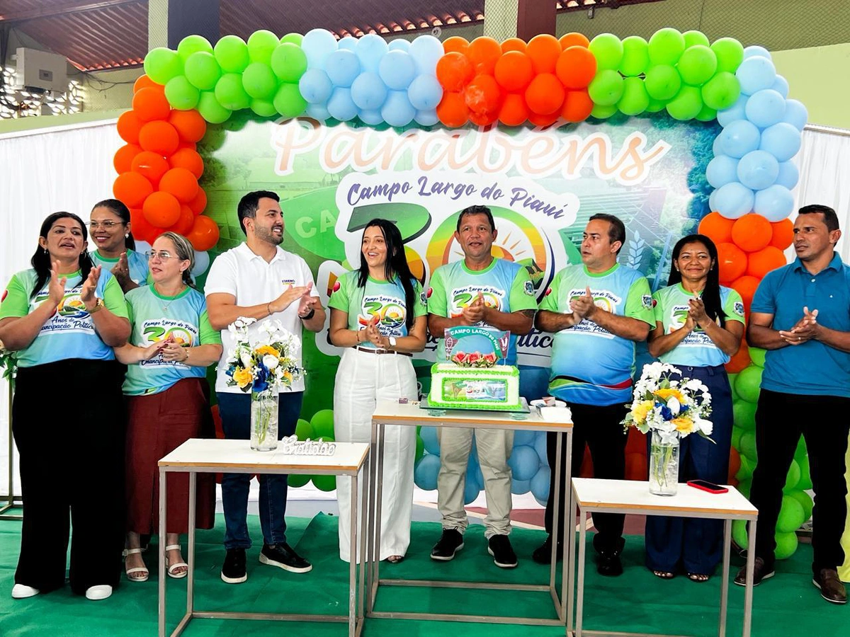 Breno Macedo participa do aniversário de Campo Largo