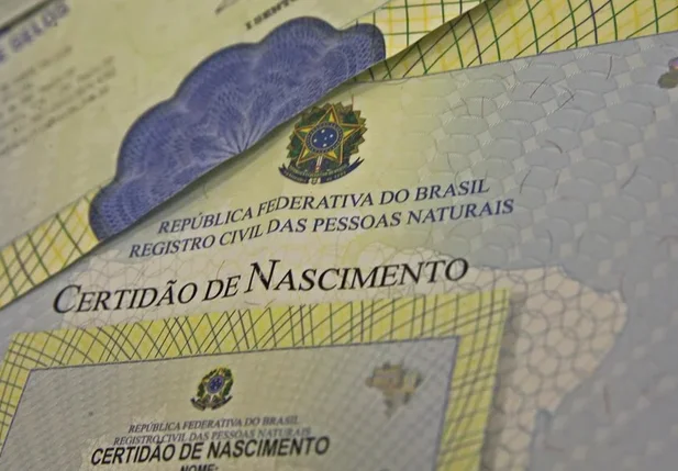 Certidão de Nascimento