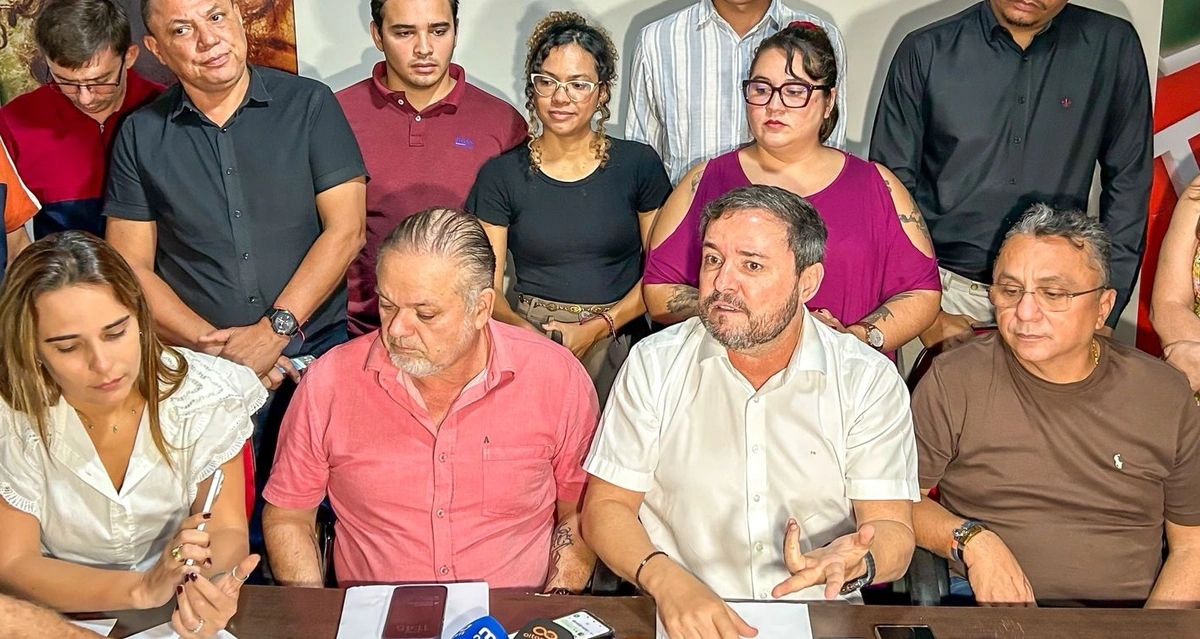 Coletiva de imprensa convocada pelo deputado Fábio Novo
