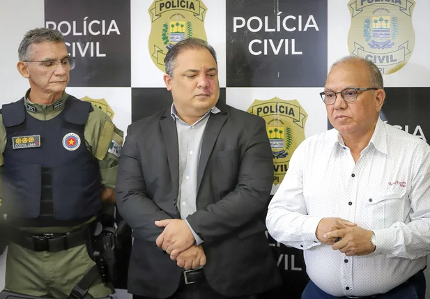 Coletiva no DHPP