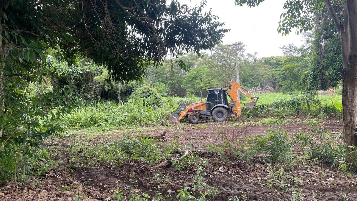 Comunidade Lagoa do Coco recebe obra de nova praça em São Gonçalo do Piauí
