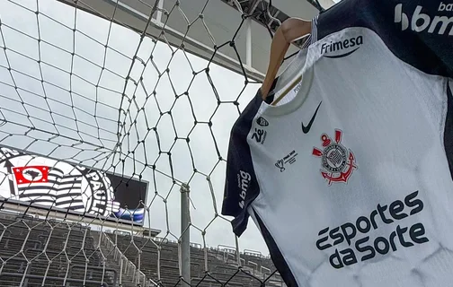 Corinthians encaminha renovação milionária com patrocinadora máster até 2029