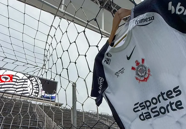 Corinthians encaminha renovação milionária com patrocinadora máster até 2029