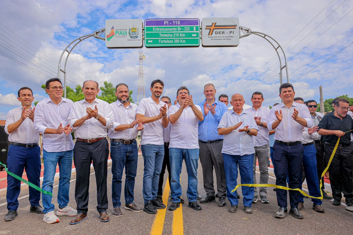 Deputado Ziza Carvalho participa de inauguração de obras e anuncia novos investimentos em São João da Fronteira