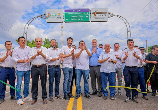 Deputado Ziza Carvalho participa de inauguração de obras e anuncia novos investimentos em São João da Fronteira