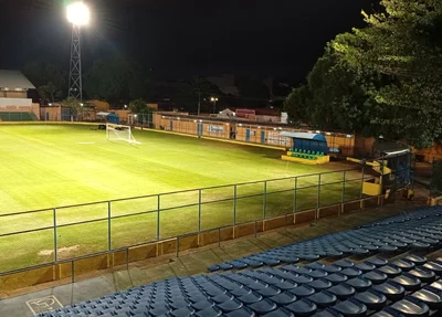 Estádio Lindolfo Monteiro