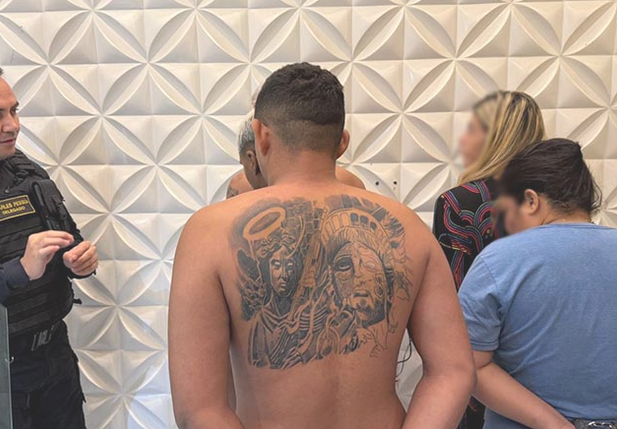 Estudante de Direito é presa durante operação do Draco na zona sul de Teresina