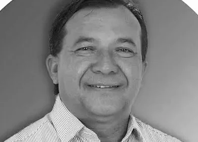 Ex-prefeito Alcides Oliveira