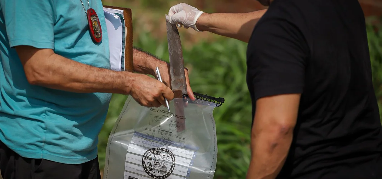 Faca utilizada no crime