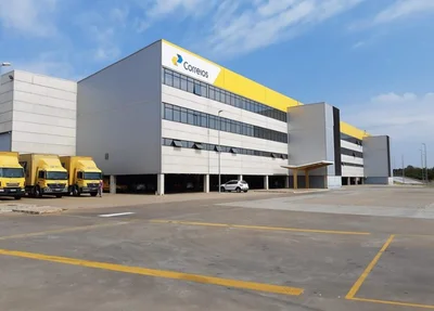 Fachada Correios