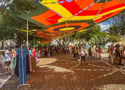 Feira na Praça