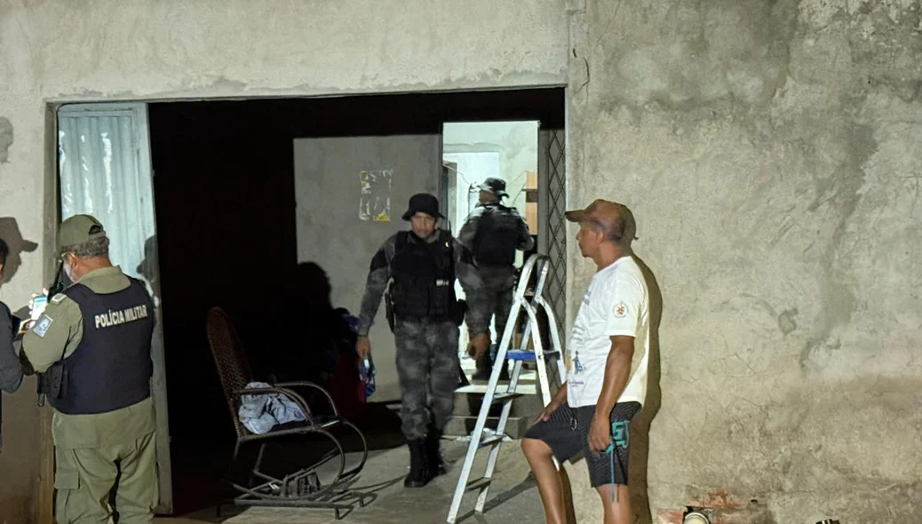 Filho matou o pai dentro de casa