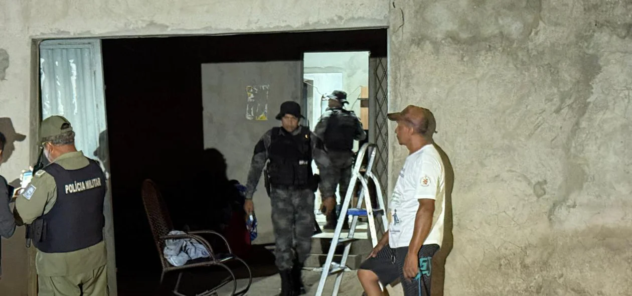 Filho matou o pai dentro de casa