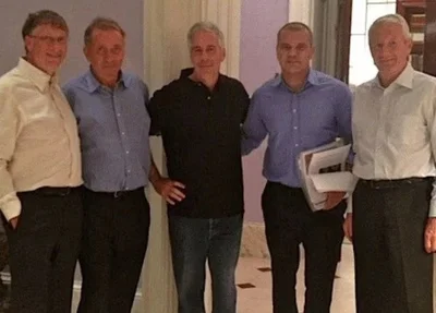 Foto de Bill Gates com Jeffrey Epstein