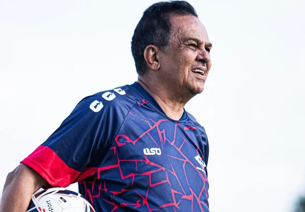 Francisco Diá, técnico do Piauí