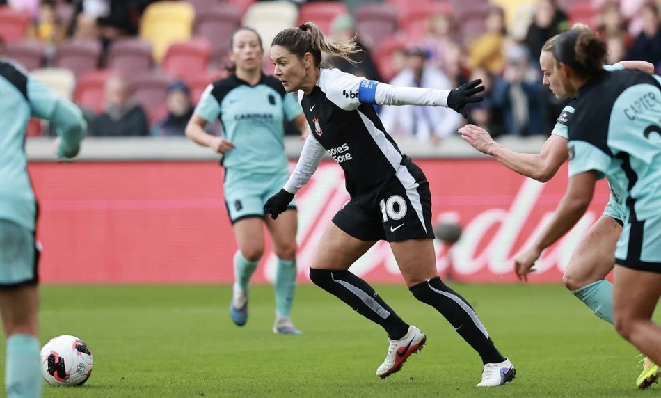 Gabi Zanotti marcou o gol da classificação à final do Mundial de Clubes Feminino