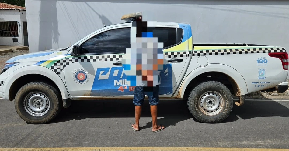 Homem foi preso por passar mão na cabeça de mulher