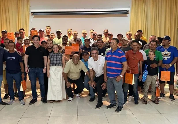 Homenagem da Prefeitura de Pedro II aos garis