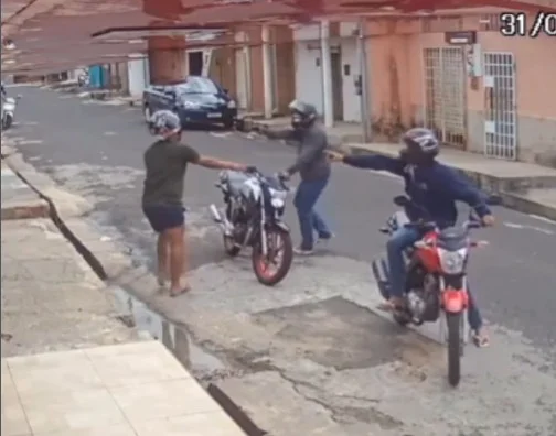 Influenciador Itallo Bruno tem moto roubada