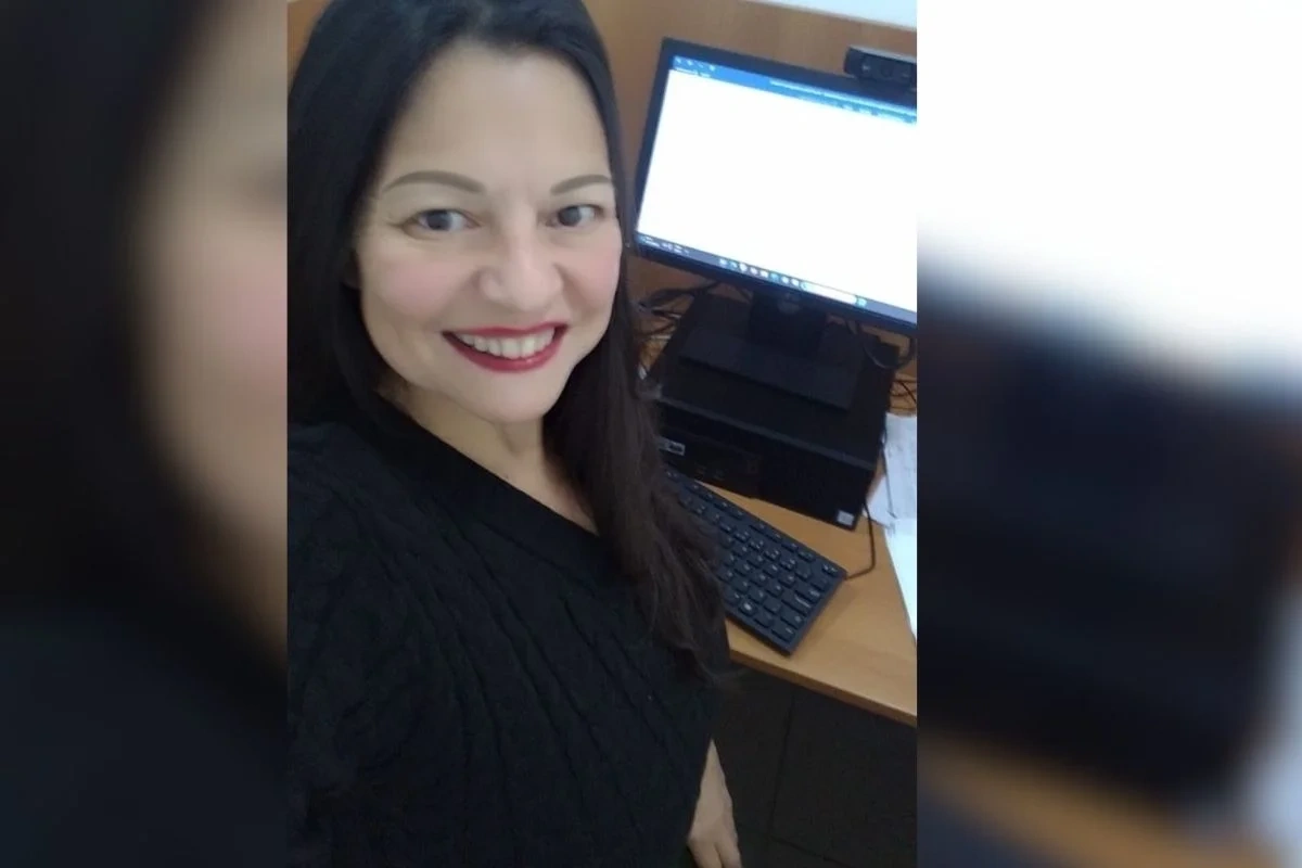 Janaina Reis Miron