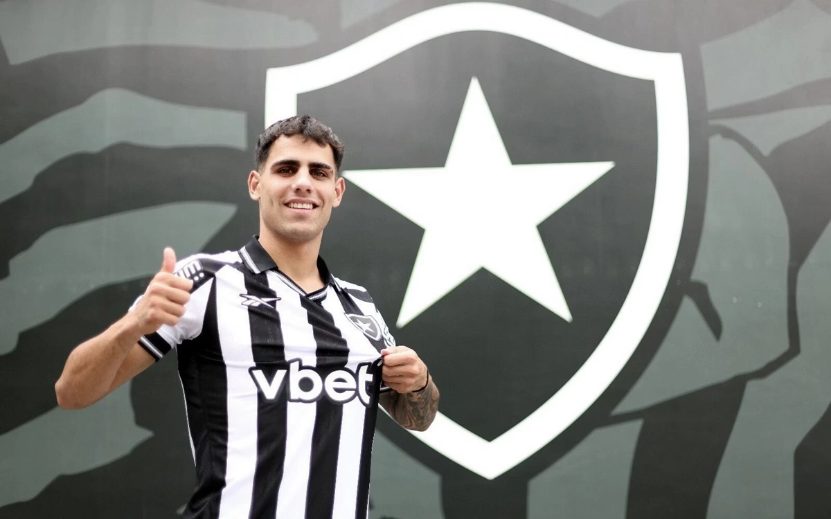 Lucas Villalba é o novo reforço do Botafogo