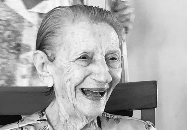 Maria Eutália Leal Veloso, aos 99 anos
