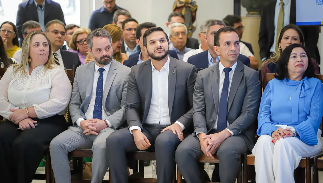 Membros do Governo do Estado