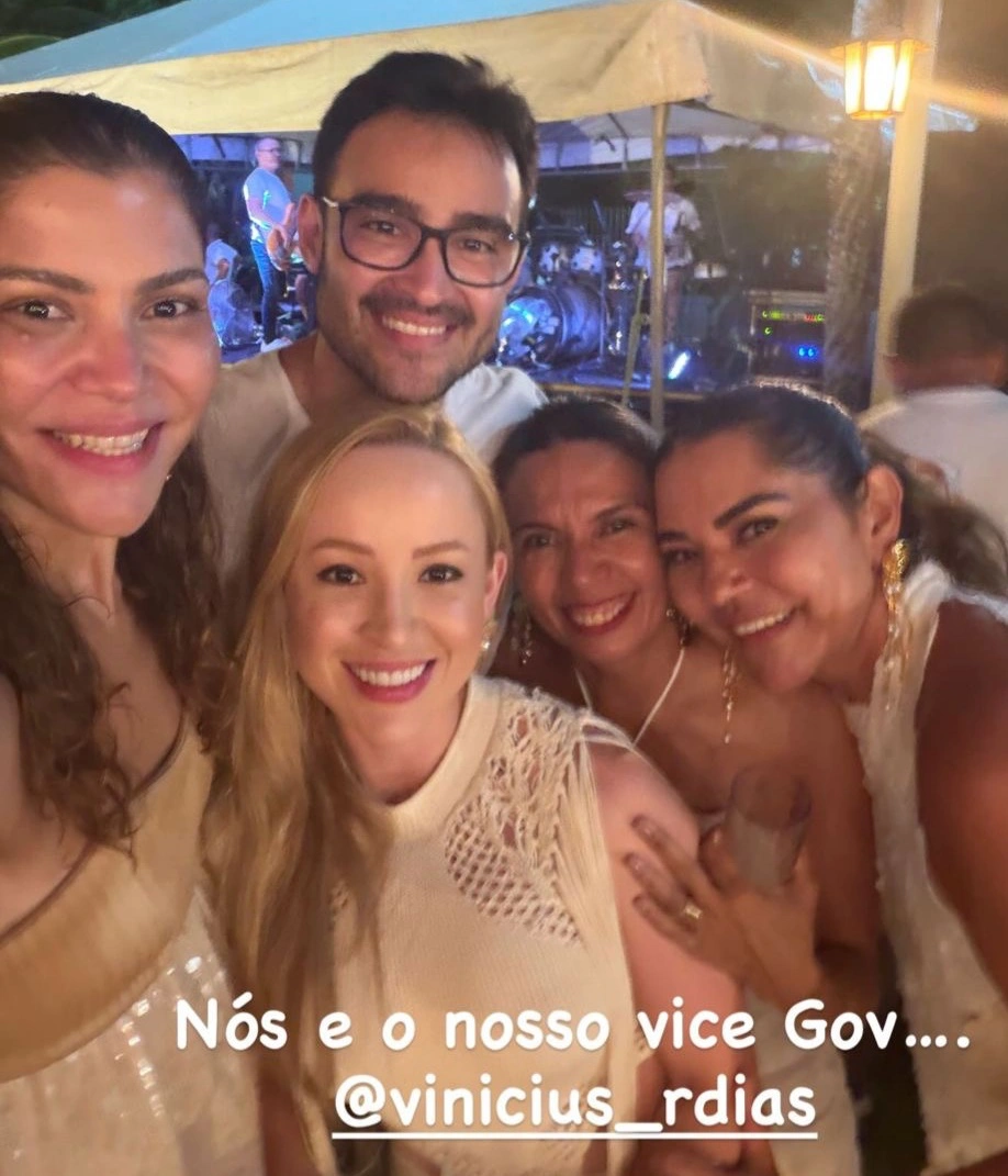 Nalu Marques, irmã da deputada estadual Janaína Marques, deixou de lado o tom protocolar e entrou no terreno da política explícita