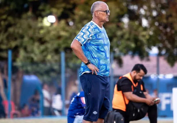 Oliveira Canindé, técnico do Parnahyba