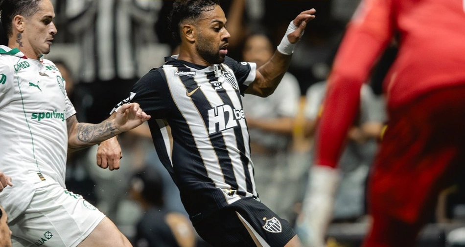 Palmeiras e Atlético-MG empatam em jogo eletrizante na estreia do Brasileirão