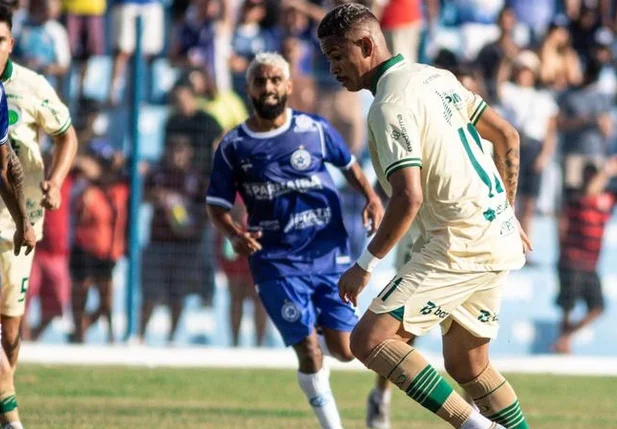 Parnahyba e Atlético Piauiense empatam em jogo movimentado na estreia do Piauiense 2026