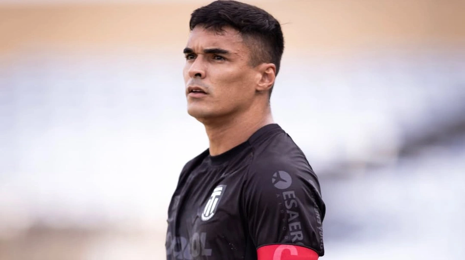 Paulo Júnior, zagueiro do Teresina