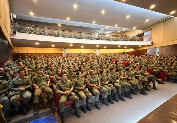 Polícia Militar realiza distribuição de novos policiais no Piauí