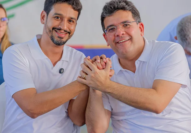 Prefeito Marcos Mateus e governador Rafael Fonteles