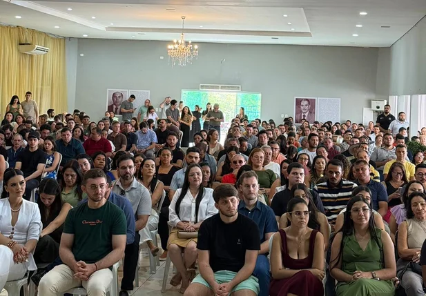 Prefeitura de Pedro II realiza solenidade de posse de convocados em concurso