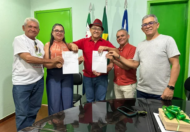 Prefeitura de São João do Arraial repassa R$ 200 mil para APAE e Comunidade Kolping