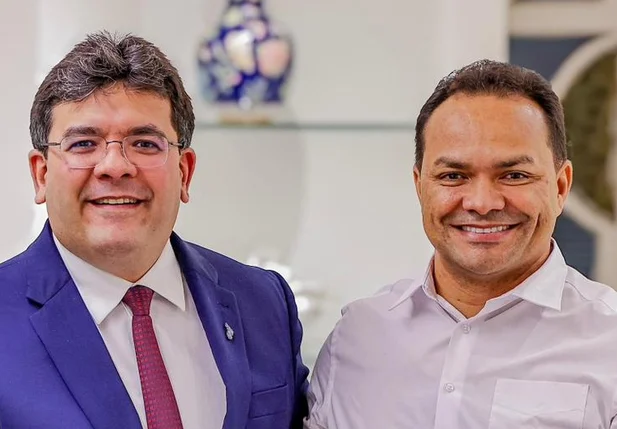 Rafael Fonteles e prefeito Pedro Gomes
