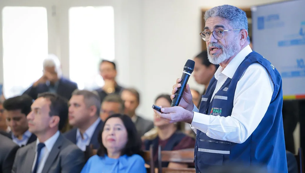 Secretário de Saúde Antônio Luiz