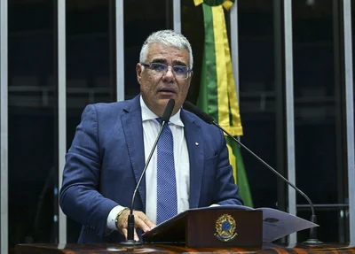 Senador Eduardo Girão