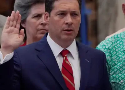 Senador Shane Jett