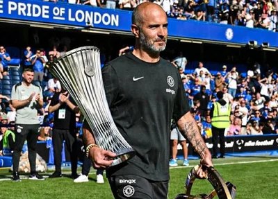 Técnico Enzo Maresca