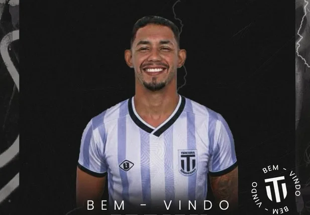 Teresina anuncia contratação de atacante Adrian para 2026