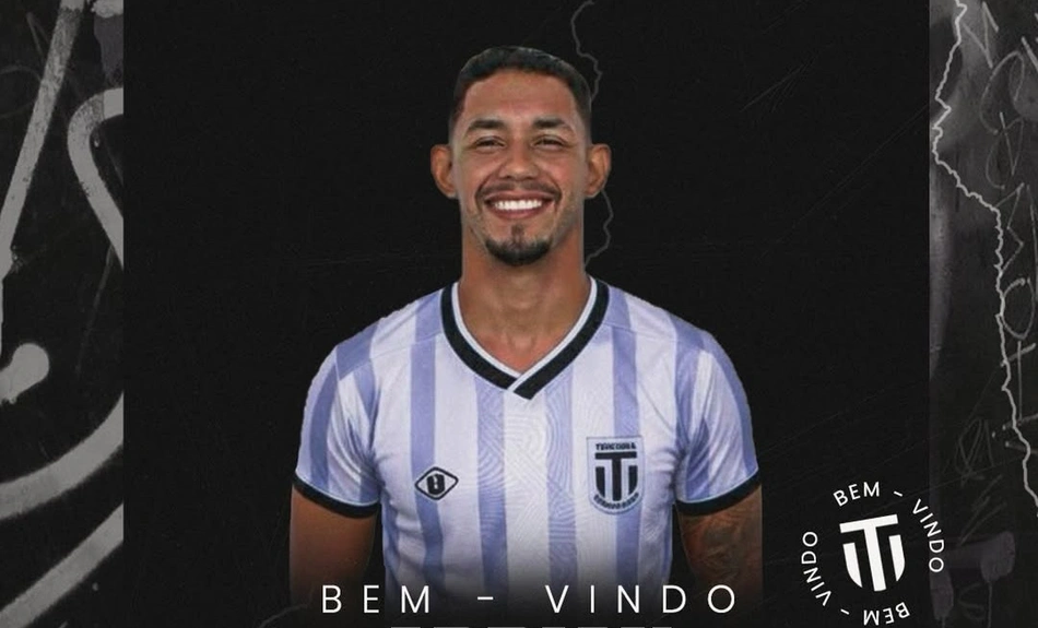 Teresina anuncia contratação de atacante Adrian para 2026