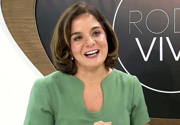 Vera Magalhães apresenta o Roda Viva