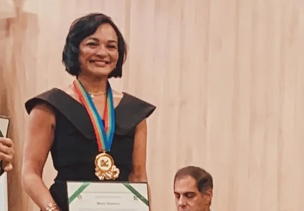 Adriana Almeida Lima