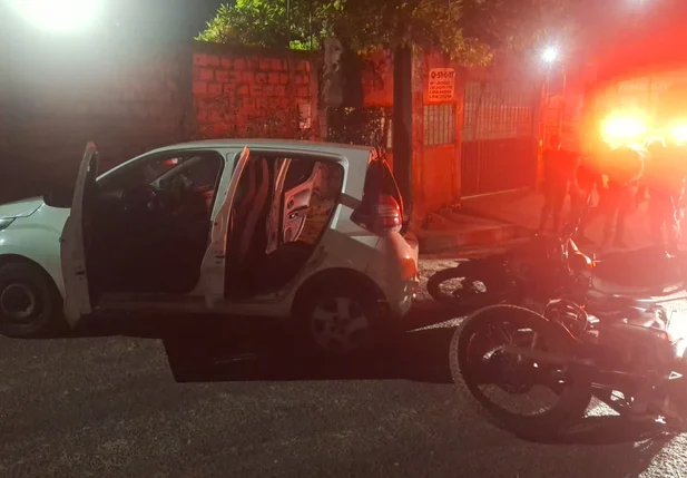Assaltantes foram interceptados com o veículo na Nova Teresina