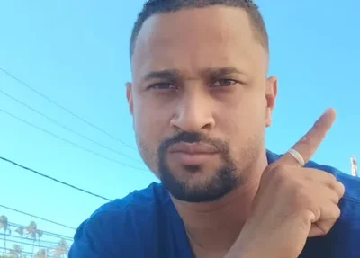 Ator Moisés Trindade