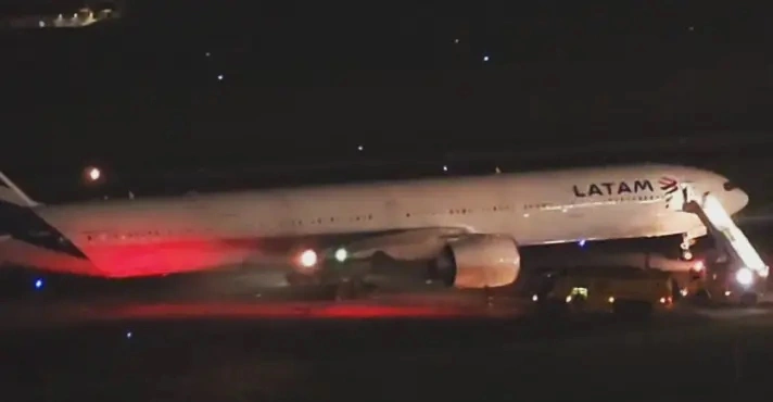 Avião da Latam abortou decolagem