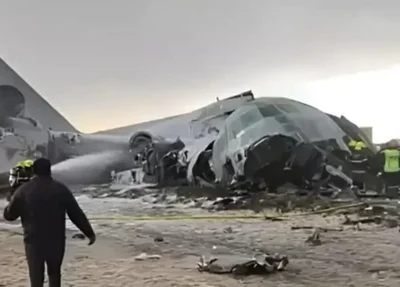 Avião militar da Força Aérea da Bolívia caiu durante uma tentativa de pouco no Aeroporto Internacional de El Alto.