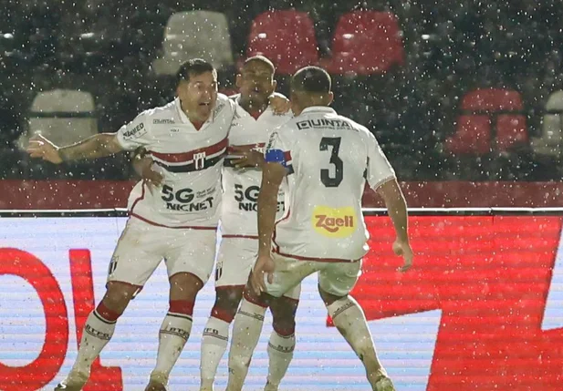 Botafogo-SP vence Palmeiras no Paulistão